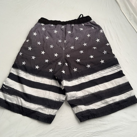 Pacific Scene black gray white Stars and Stripes mesh lined swim trunks - Picture 2 of 8